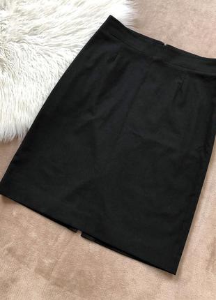 Женская классическая базовая черная юбка uniqlo4 фото