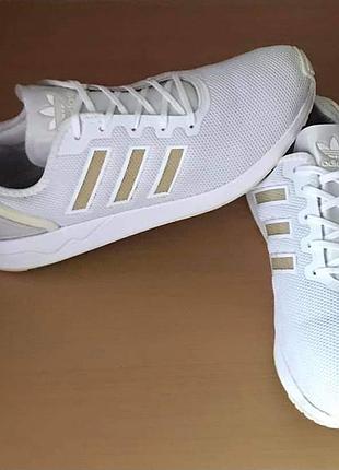 Кросівки adidas адідас білі 3