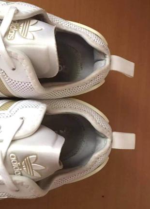 Кросівки adidas адідас білі 9