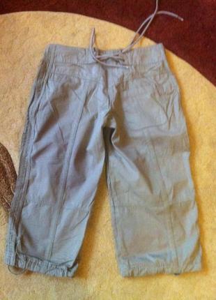 Шорти-капрі