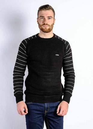 Чоловічий светр