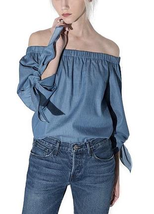 Блуза с открытыми плечиками