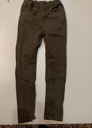 Фирменные стрейчевые джинсы 7-8 лет