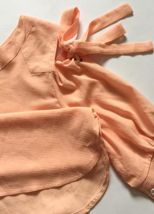 Сорочка блуза на зав'язках персикового кольору2 фото