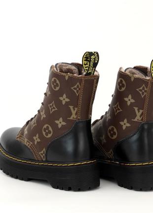 Кожаные женские ботинки в стиле dr martens & louis vuitton.4 фото