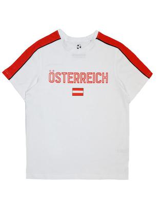 Футболка для хлопчика c&a біла