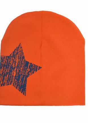 Детская демисезонная шапка со звездой1 фото