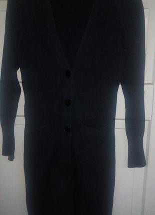 Светер довгий приталений