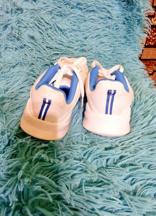 Кросівки підліток