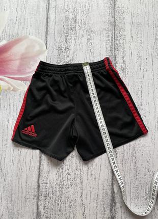 Крутые шорты доя спорта manchester united adidas 3года5 фото