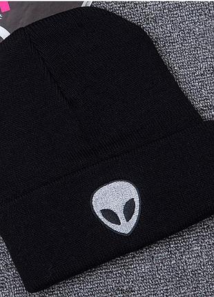 Шапка alien черная