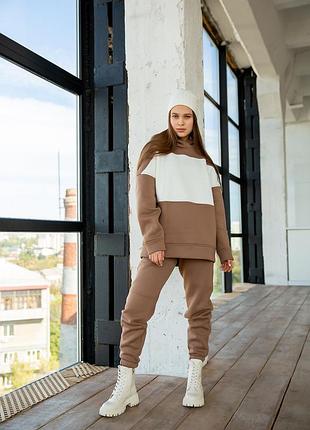 Спортивний костюм бежевий зі вставкою теплий на флісі дівчинці зростання 140-176