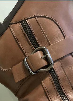 Жіночі демісезонні чоботи minelli