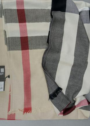 Burberry шарф женский кашемировый тонкий бежево серый5 фото