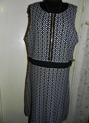 Стильное,трикотажное тонкой вязки платье-сарафан на молнии,promod9 фото