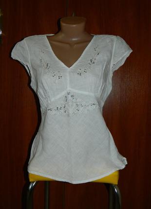 Р. 44-46 футболка женская белая с вышивкой лен next1 фото