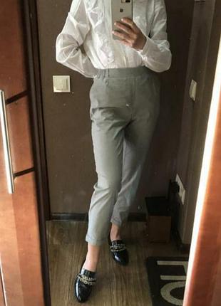 Сірі класичні брюки tu