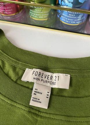 Новая зеленая футболка forever 212 фото