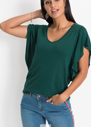 Блуза-футболка с коротким рукавом -крылышком