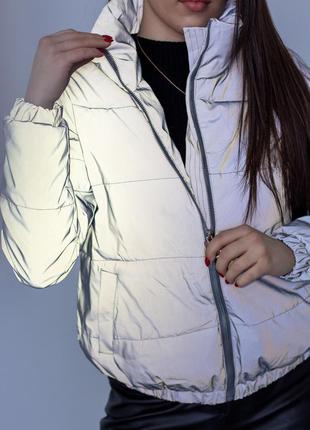 Светоотражающая женская куртка весенняя2 фото