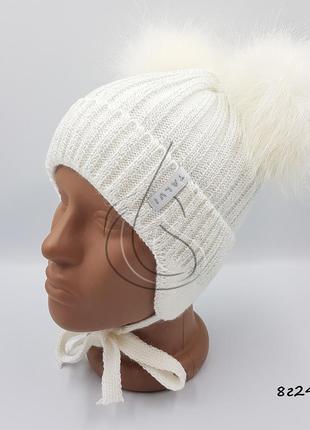 Тепла зимова шапочка для дівчинки на флісі, біла, рожева,пудра,на зав'язках.