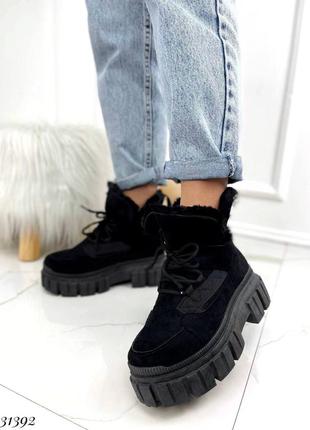 Жіночі зимові замшеві черевики чоботи уггі