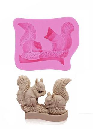 Молд силіконовий білка 80 на 65 мм рожевий