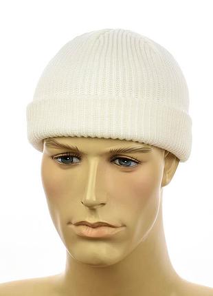 Шапка мини-бини в стиле "монатик" белый