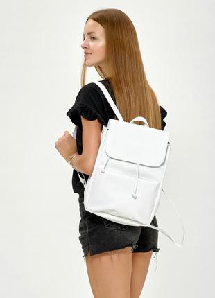 Женский рюкзак белого цвета вместительный и практичный4 фото