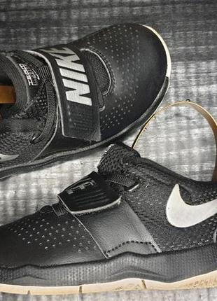 Hustle 8 nike sales