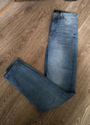 Джинсы фирмы reserved denim1 фото