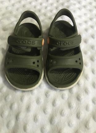 Босоножки, сандали crocs