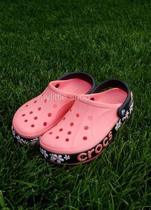 Кроксы сабо crocs bayaband clog melon / floral персиковые3 фото