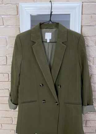 Пиджак удлинённый хаки зелёный двубортный9 фото