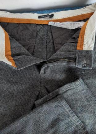 Качественные штаны от известного бренда.8 фото