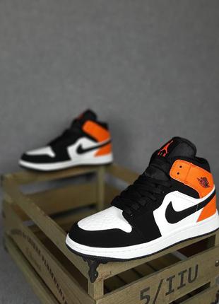 Зимние женские кроссовки на меху nike air jordan 1 retro, черные/белые/оранжевые (найк аир джордан)