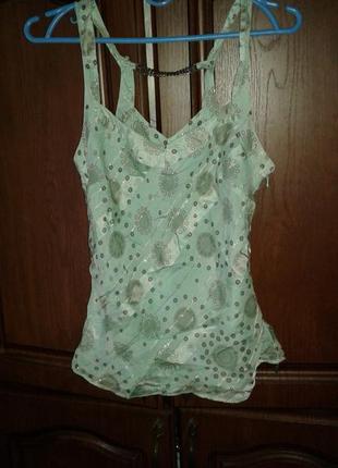 Брендовая шелковая маечка с украшением