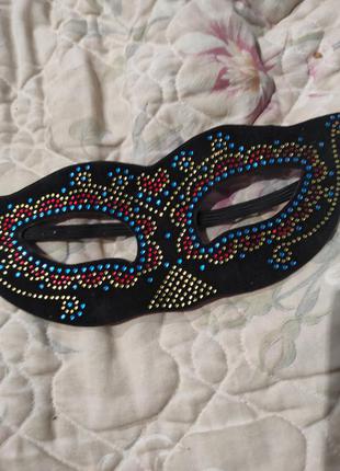 Красива яскрава маска на хеллоуїн, новий рік або інший свято6 фото