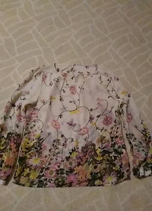 Дуже красива блуза