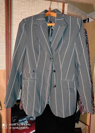 Пиджак стрейч 46 р