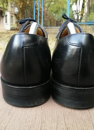 Мужские черные классические туфли оксфорды loake england5 фото