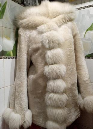 Манто/шубка свадебноя з мутона/ песця