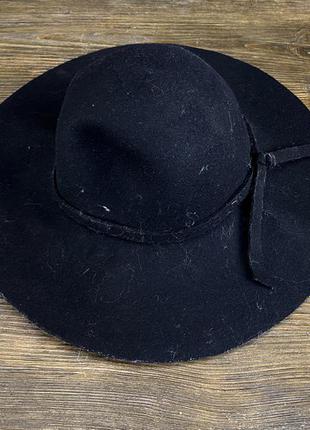 Шляпка фетровая с широкими полами, черная7 фото