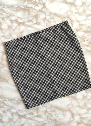 Стильна міні спідниця primark.