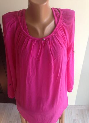 Блуза и майка . комплект . ярко-розовый цвет на 38-40размер.jeans fritz