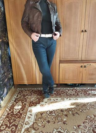 Шкіряна куртка levis 5