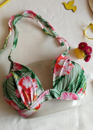 Asos swim размер 70 j . купальный лиф.