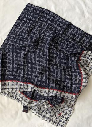 Большой шелковый платок grew. 100*105 см