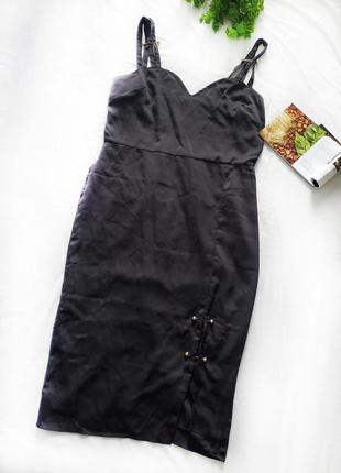 Чорна атласна сукня на брительках boohoo plus size