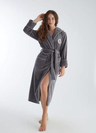 Женский махровый халат с капюшоном 4170 серый
